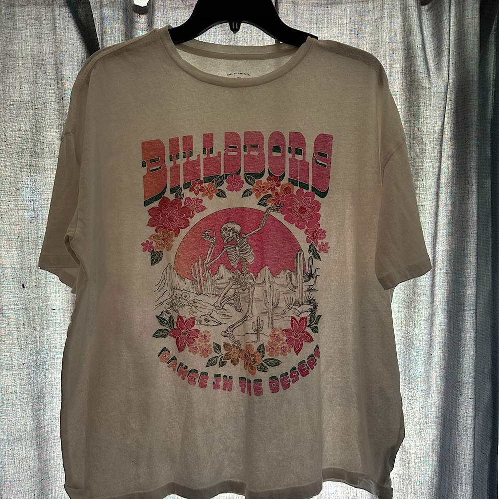 Billabong, Boyfriend fit t-shirt